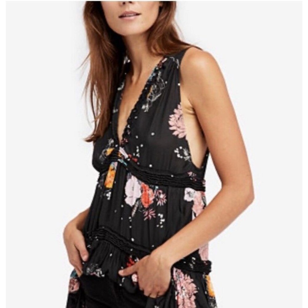 Free People Haze Sleeveless Tunic Gray Floral Womens Sz L Boho Tiered Flowy Top
